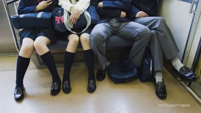 Feminismus siegt im Sitzen: Madrid und das Manspreading