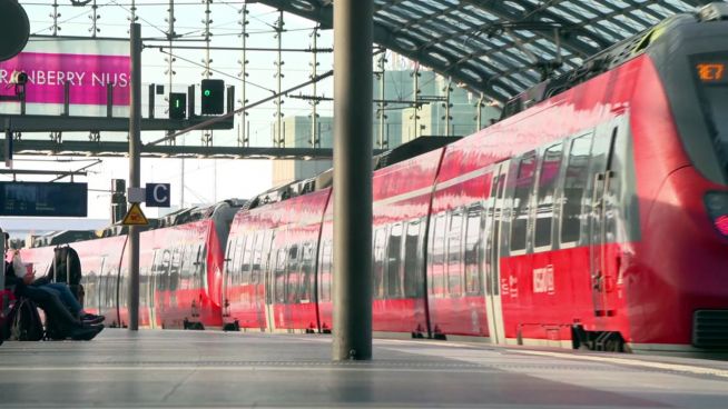 Was tun, wenn Bus oder Bahn wieder Verspätung haben?